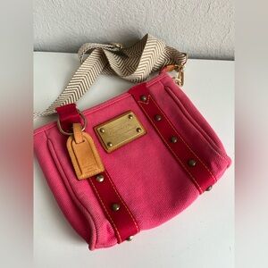 Louis Vuitton Model: Inventeur (Limited Edition) — discontinued crossbody bag.